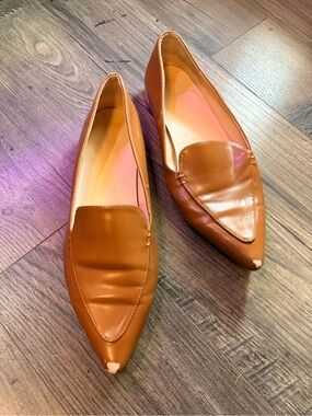 Women’s Pointed Toe Tan Leather Flats 40